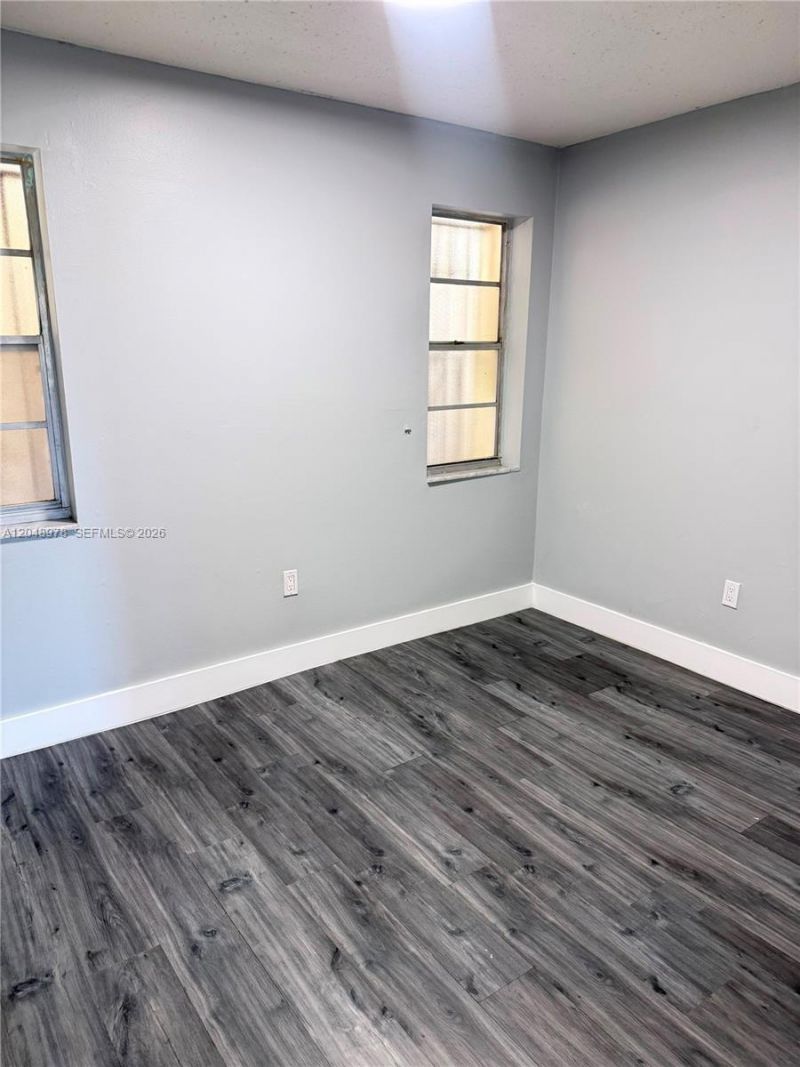 453 SW 2nd St, Unit 306C, Miami, FL 33130 Photo