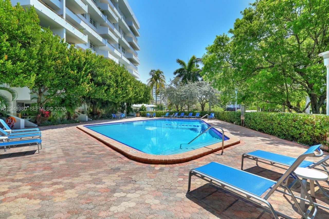 155 Ocean Lane Dr, Unit 413, Key Biscayne, FL 33149 Photo
