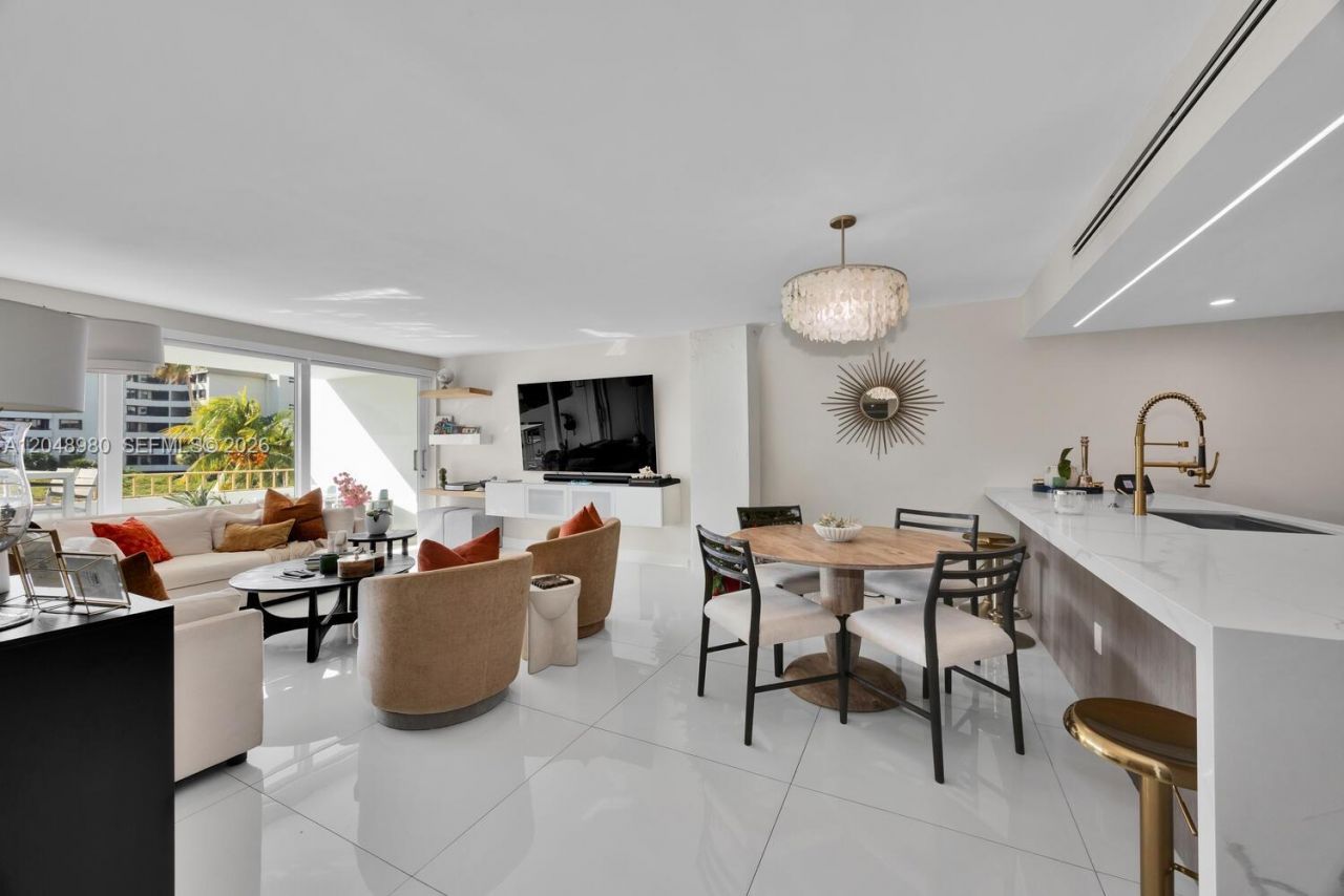 155 Ocean Lane Dr, Unit 413, Key Biscayne, FL 33149 Photo