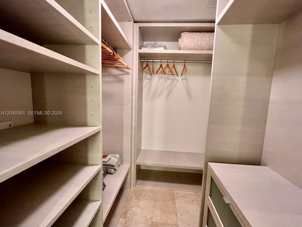 88 SW 7th St , Unit 808, Miami, FL 33130 Photo