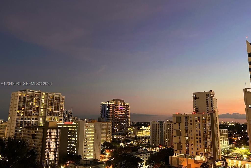 88 SW 7th St , Unit 808, Miami, FL 33130 Photo