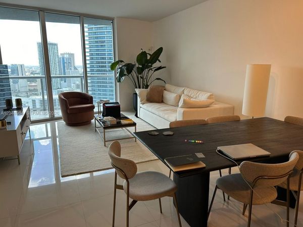 465 Brickell Ave, Unit 3506, Miami, FL 33131