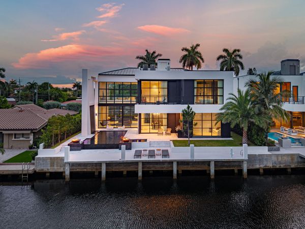 1670 E Terra Mar Drive, Lauderdale-By-The-Sea, FL 33062