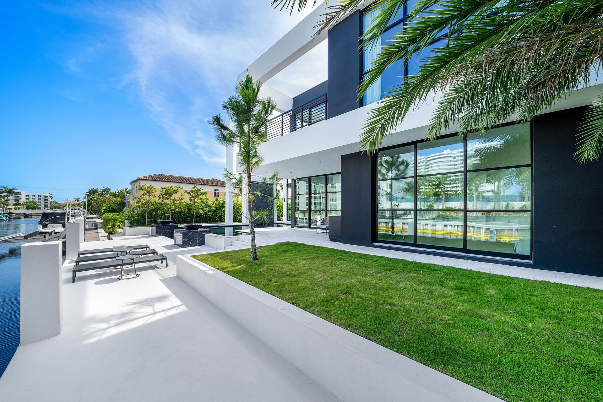 1670 E Terra Mar Drive, Lauderdale by the Sea, FL 33062 Photo