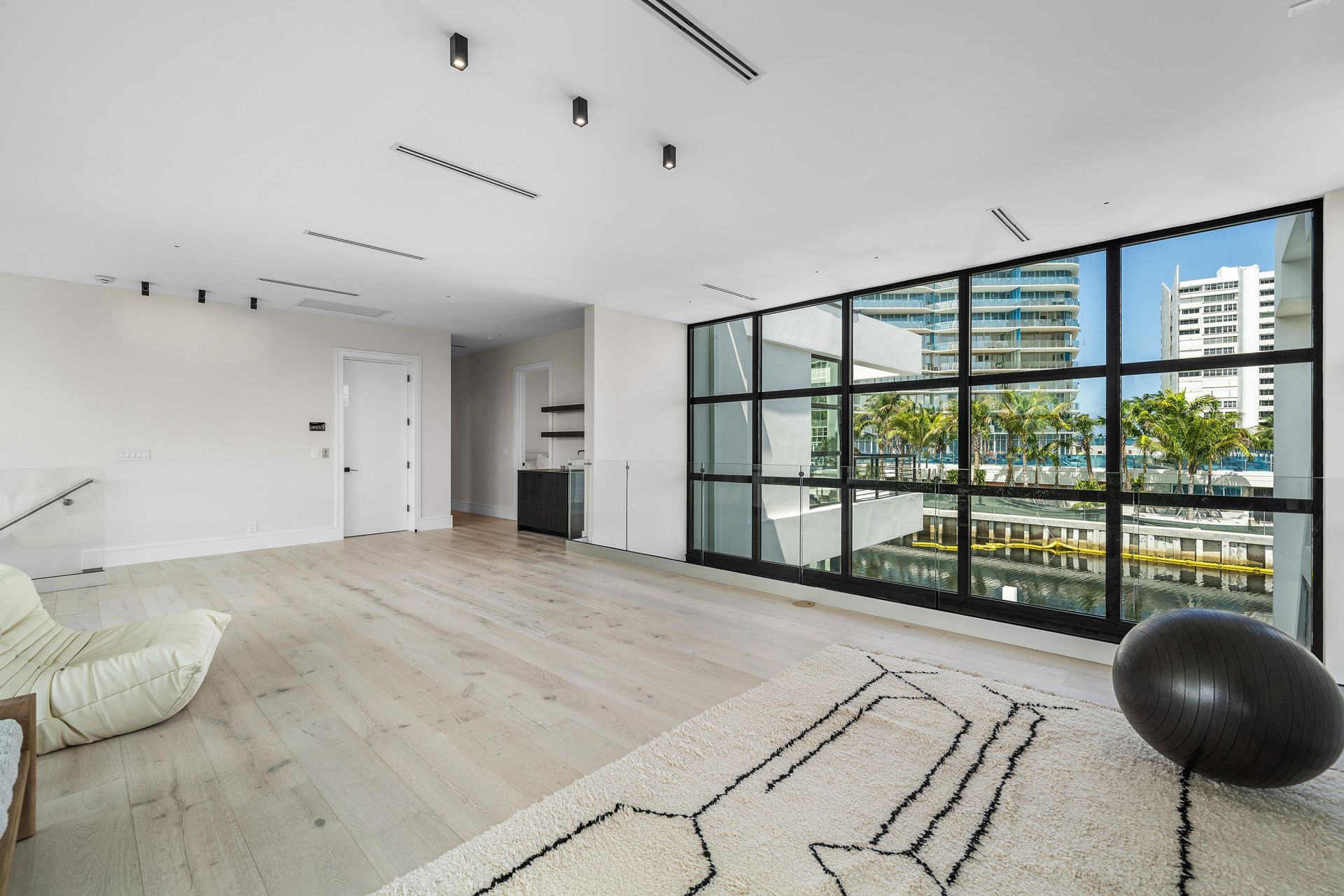 1670 E Terra Mar Drive, Lauderdale by the Sea, FL 33062 Photo
