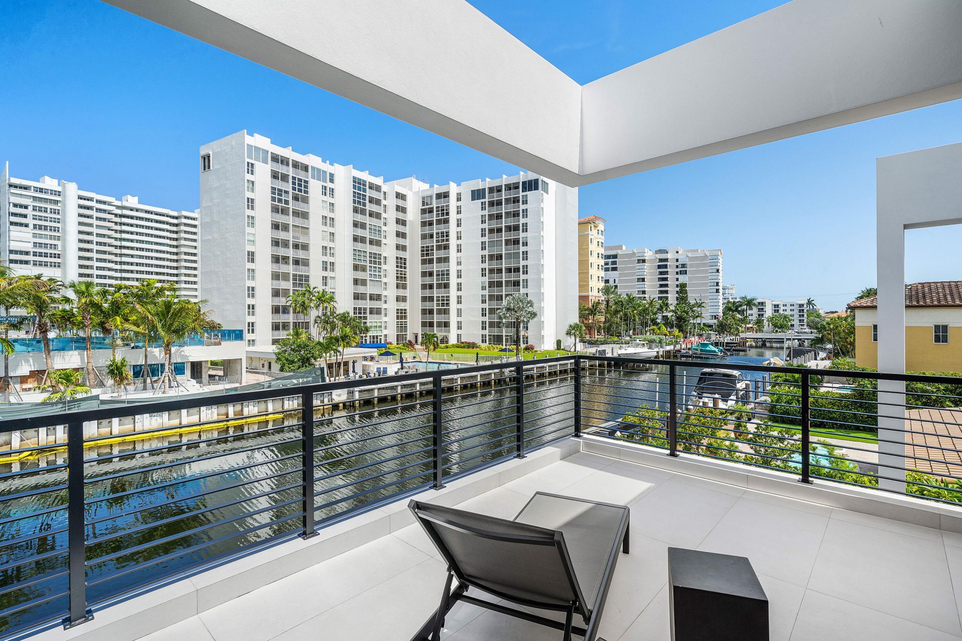 1670 E Terra Mar Drive, Lauderdale by the Sea, FL 33062 Photo