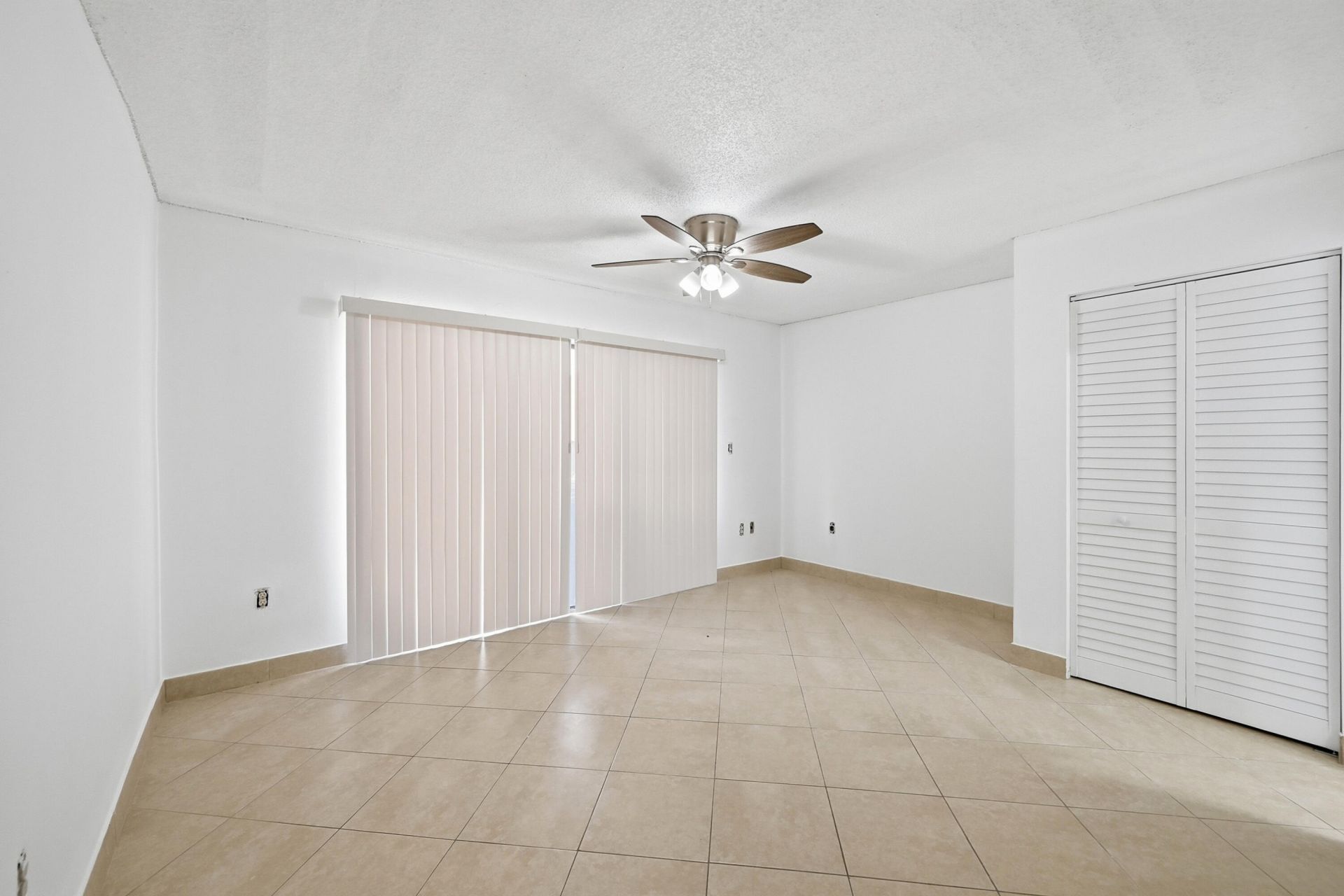 4012 Del Rio Way, Sunrise, FL 33351 Photo