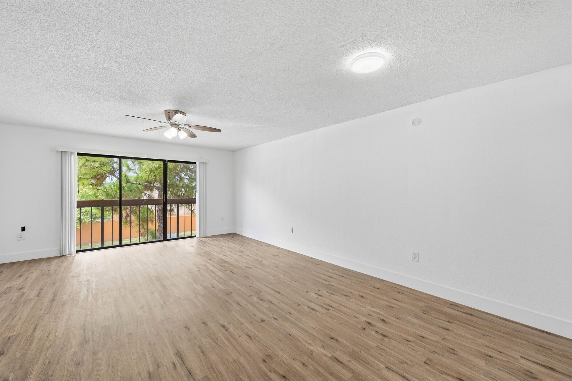 4012 Del Rio Way, Sunrise, FL 33351 Photo
