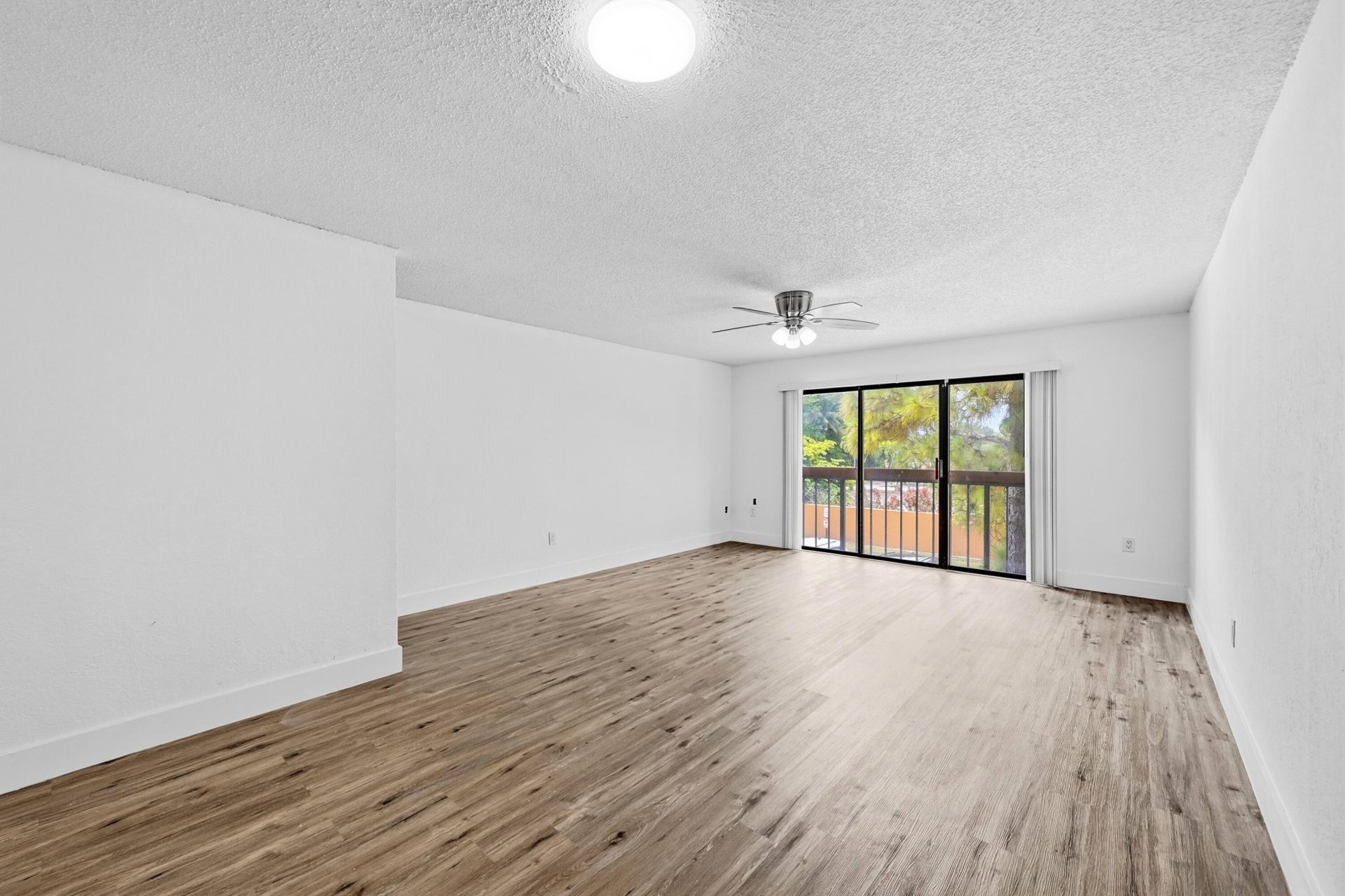4012 Del Rio Way, Sunrise, FL 33351 Photo