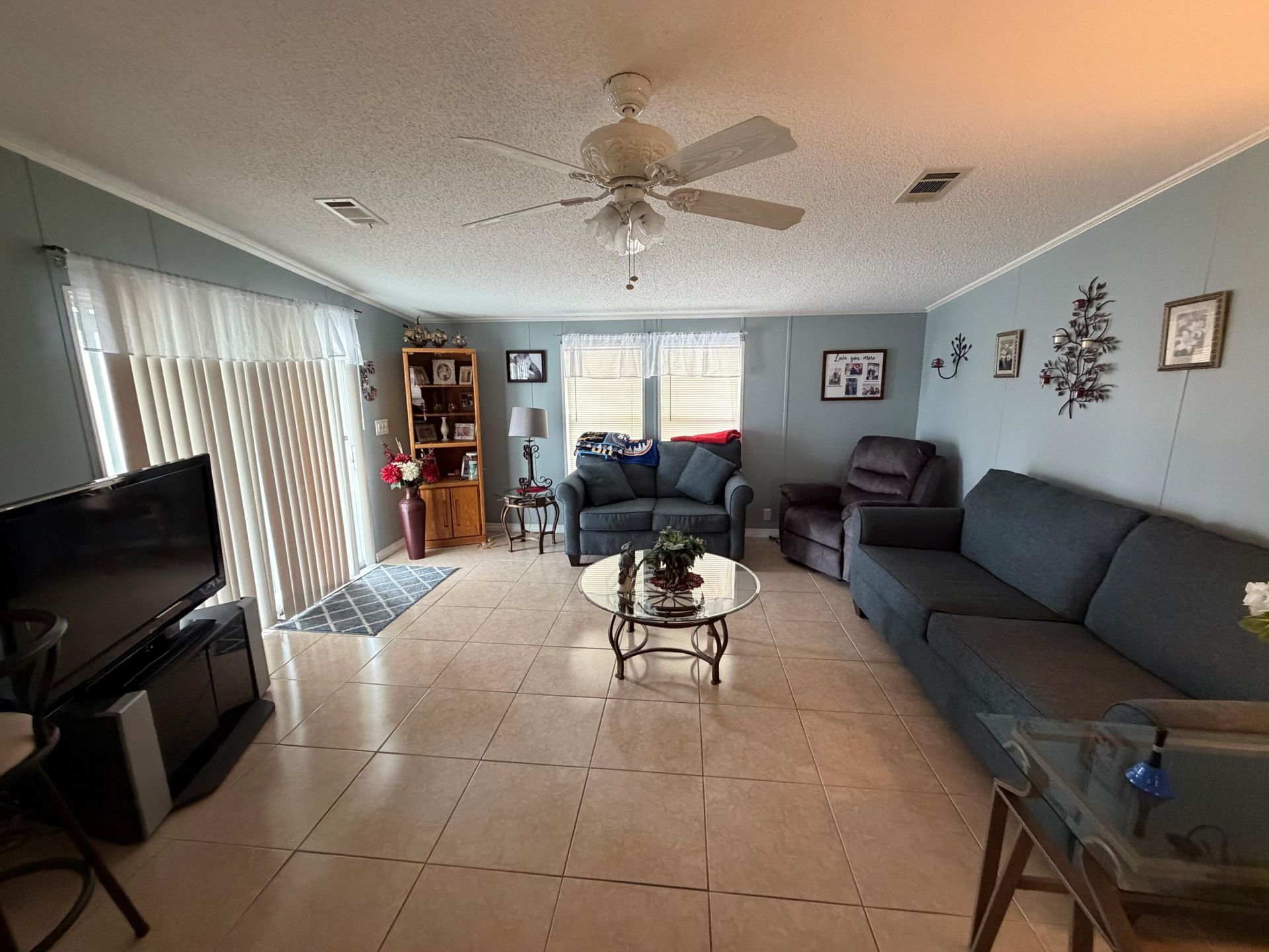 2141 SW 87th Terrace, Davie, FL 33324 Photo