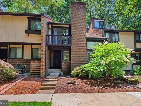2105 GLENCOURSE LANE, RESTON, VA 20191