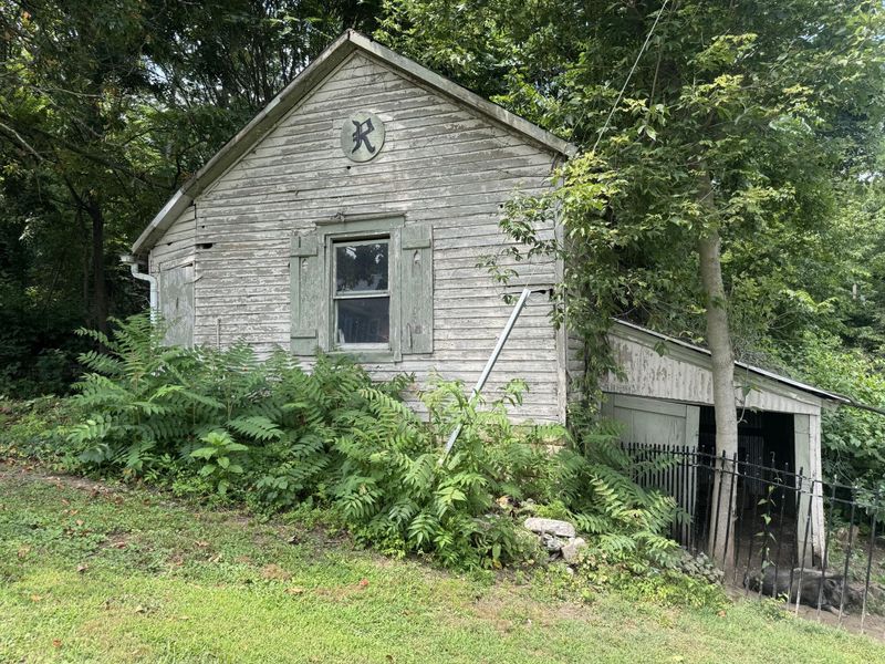 4830 Lower Valley Pike, Springfield, OH 45506 Photo 15