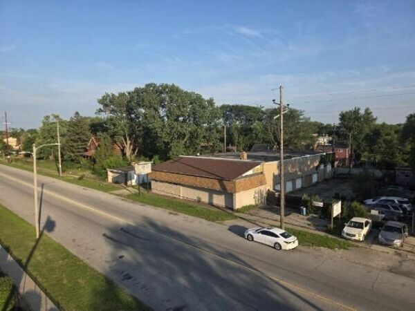 2563 W 11th Avenue , Gary, IN 46404