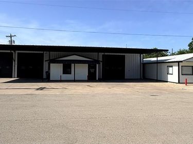 504 Bolivar Street , Sanger, TX 76266