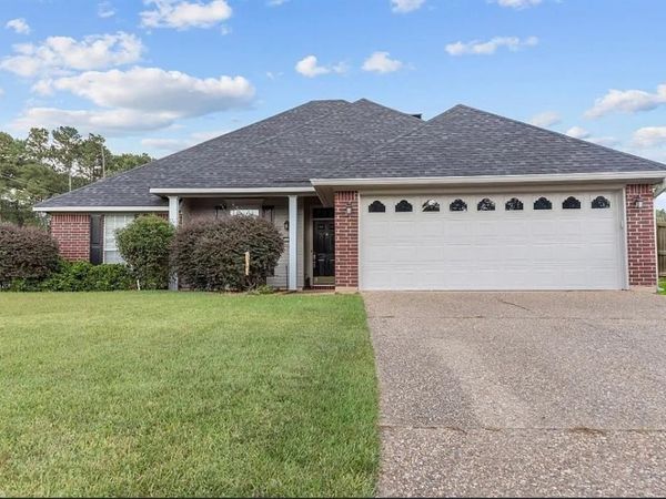 9807 Pennine Court , Shreveport, LA 71118