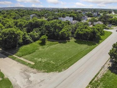 4027 Darien Street , Dallas, TX 75212