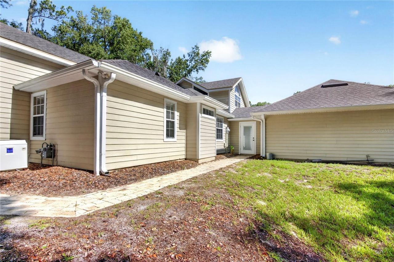 11415 NW 10th Lane, Gainesville, FL 32606 Photo