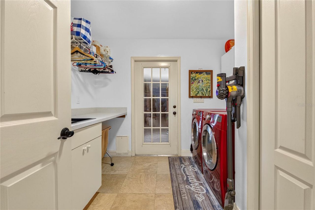 11415 NW 10th Lane, Gainesville, FL 32606 Photo