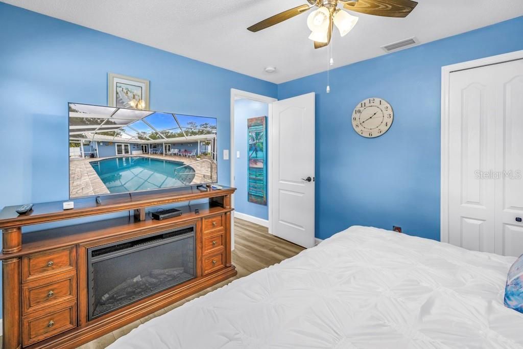 731 Oberlin Drive , Clearwater, FL 33765 Photo