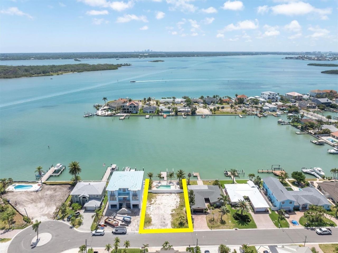 575 Crystal Drive, Madeira Beach, FL 33708 Photo