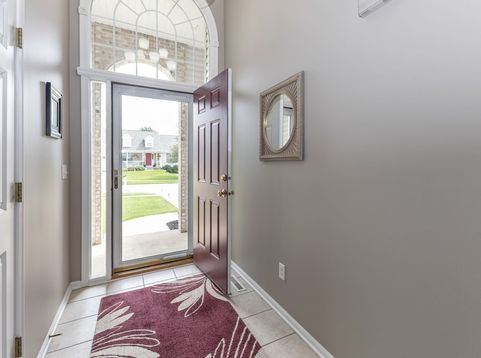 Main Photo
