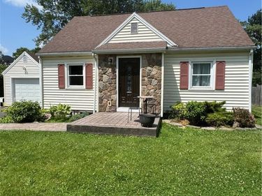 3 Springbrook Drive, Rochester, NY 14514