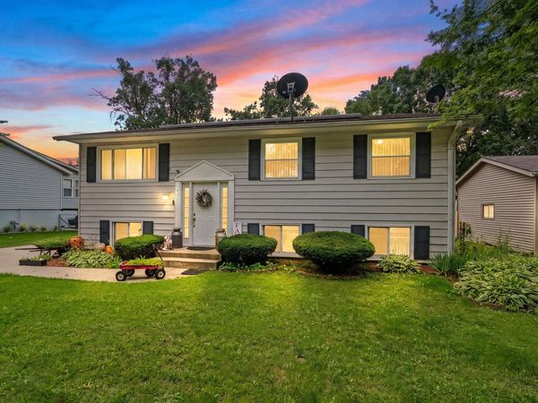 4327 Mayflower Avenue, ROCKFORD, IL 61109