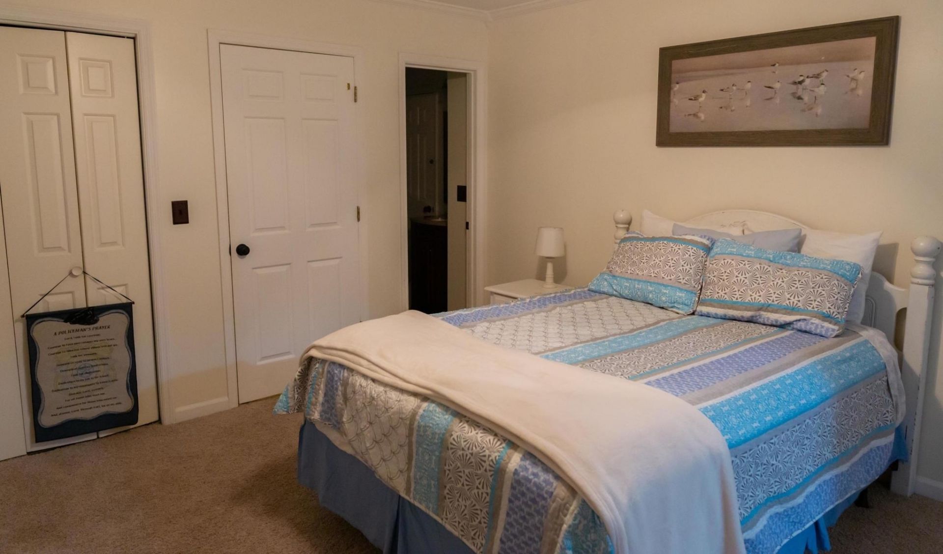 114 Queensbury Circle Photo 14