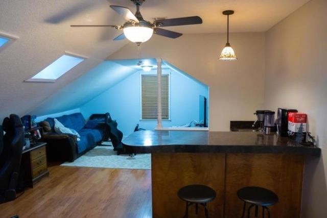 114 Queensbury Circle Photo 19