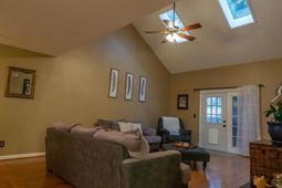 114 Queensbury Circle photo 4
