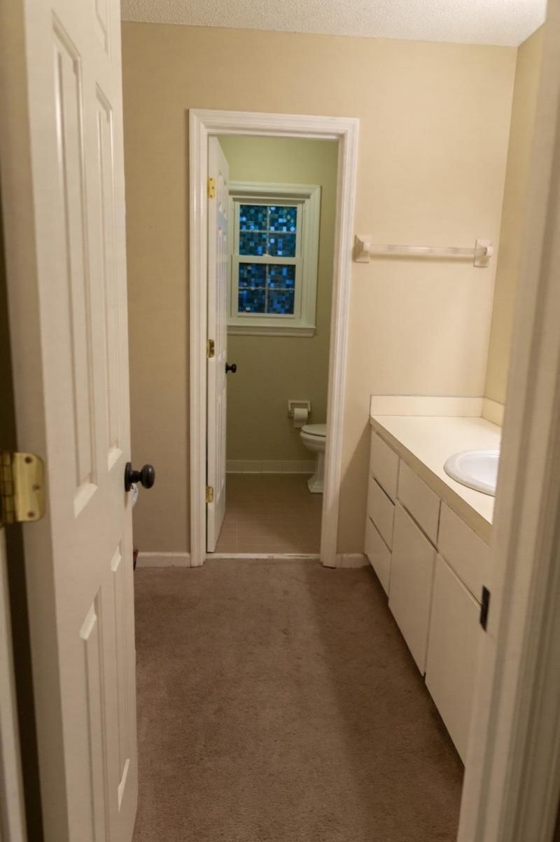 114 Queensbury Circle Photo 31