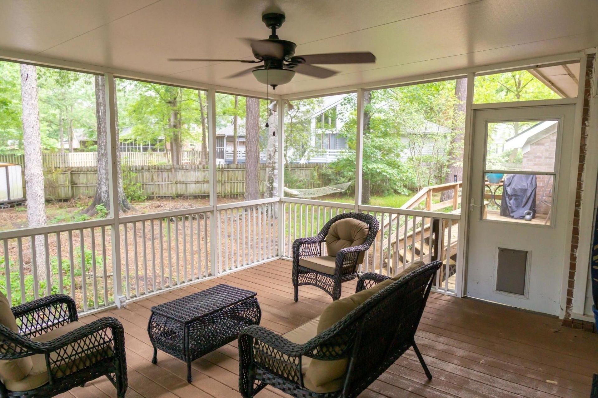 114 Queensbury Circle Photo 36