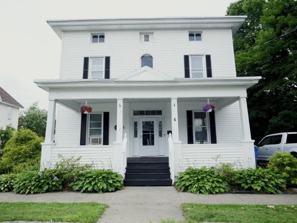 6 E Montgomery Street, Johnstown, NY 12095