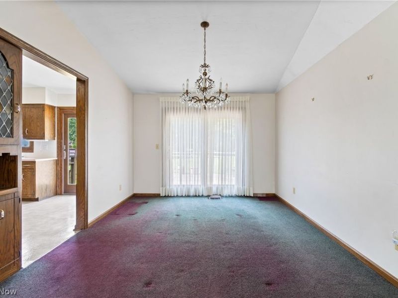 1229 Scenicrest Street NW, Uniontown, OH 44685 Photo 12
