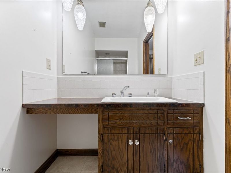 1229 Scenicrest Street NW, Uniontown, OH 44685 Photo 16