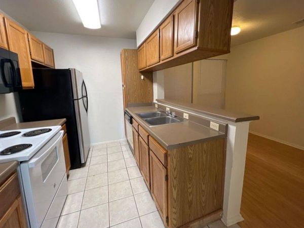3115 Helms ST , Unit 111, Austin, TX 78705