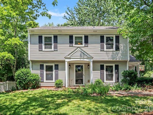 320 Sunnywood Lane, Charlotte, NC 28270