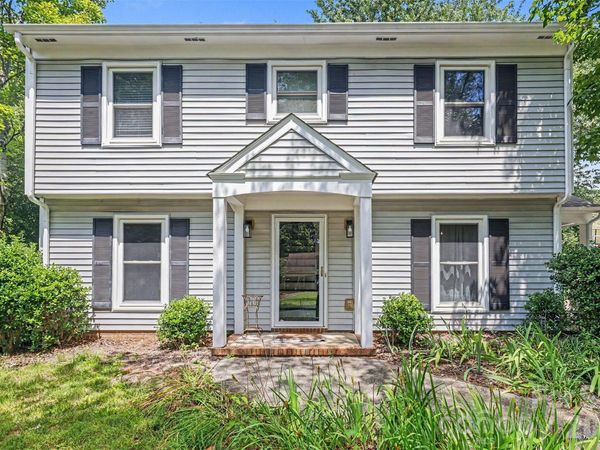 320 Sunnywood Lane, Charlotte, NC 28270