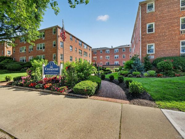 290 Atlantic Ave , Unit 225, East Rockaway, NY 11518