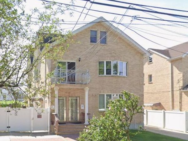 147-30 Cherry Avenue , Flushing, NY 11355