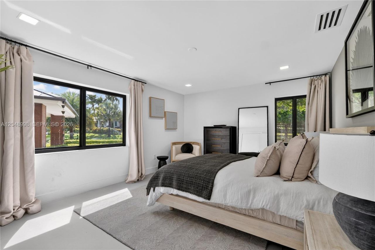 10506 SW 89 Place , Miami, FL 33176 Photo