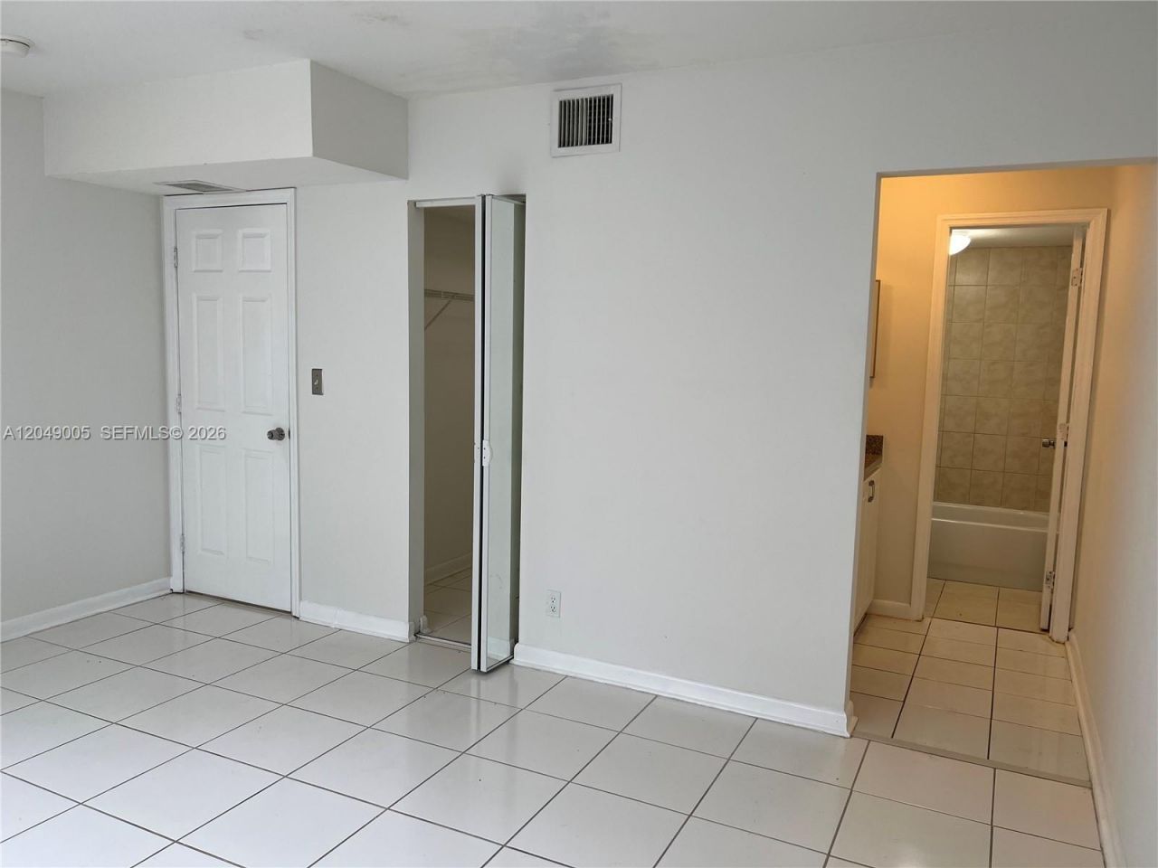 2982 NW 55th Ave , Unit 1B, Lauderhill, FL 33313 Photo