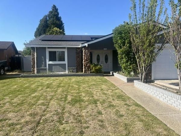 1385 Wimbledon Court, Manteca, CA 95336