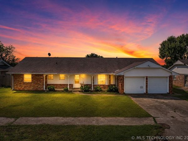 2026 11th Avenue NW, Ardmore, OK 73401