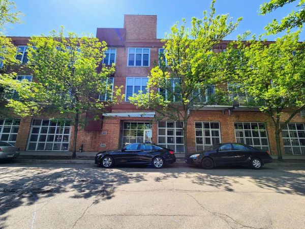 2111 W Churchill Street , Unit 302, Chicago, IL 60647