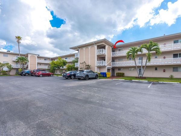 2615 Garden Drive N, Unit 307, Lake Worth, FL 33461