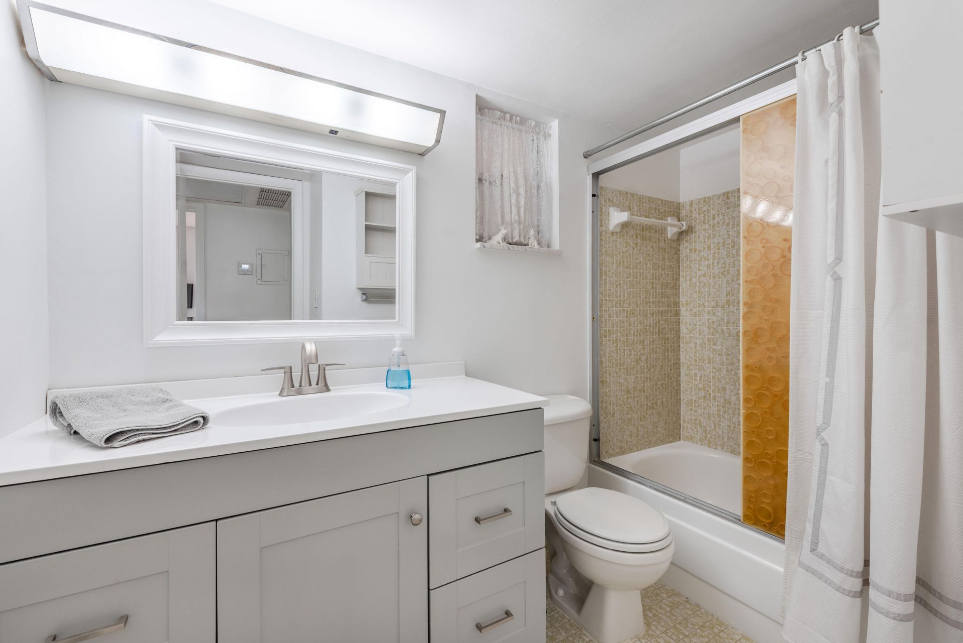 2615 Garden Drive N, Unit 307, Lake Worth, FL 33461 Photo