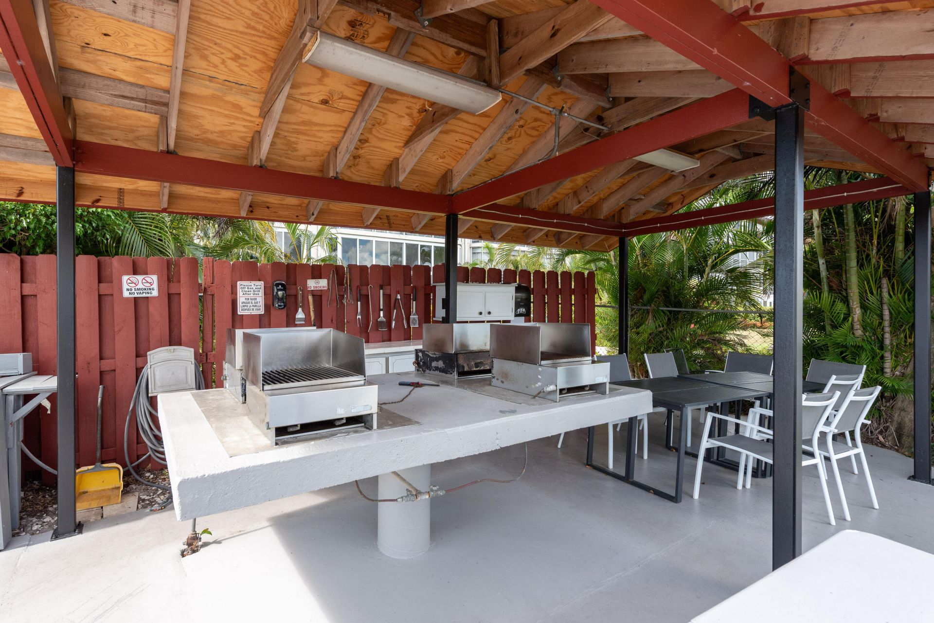 2615 Garden Drive N, Unit 307, Lake Worth, FL 33461 Photo