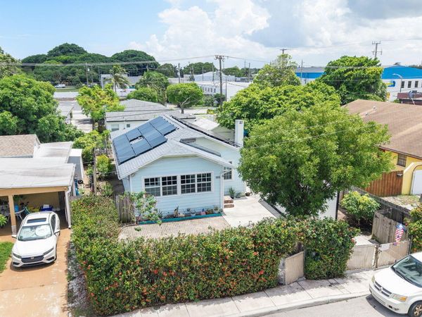 506 Malverne Road, West Palm Beach, FL 33405