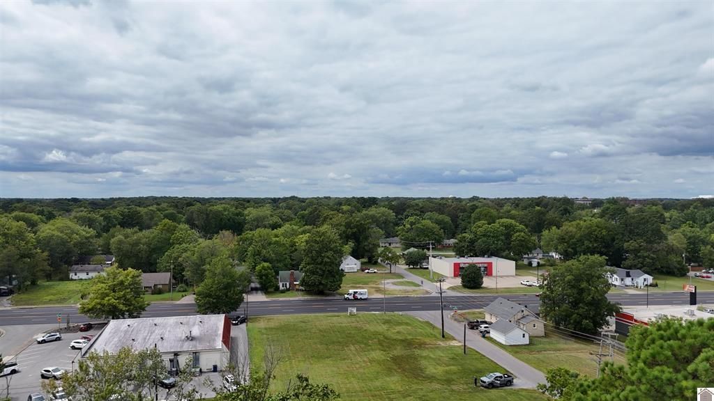 301 S 12th Street, Murray, KY 42071